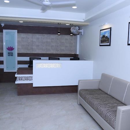 Hotel Lotus Chandrapur Zewnętrze zdjęcie