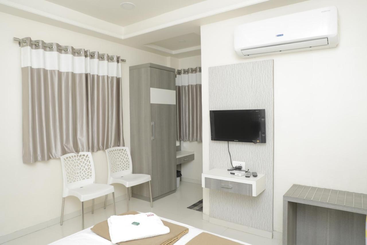Hotel Lotus Chandrapur Zewnętrze zdjęcie
